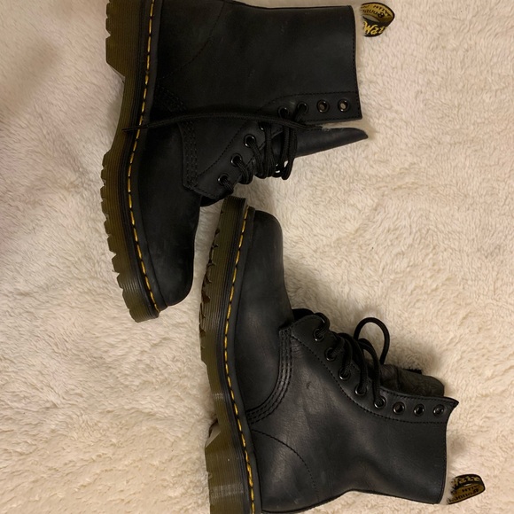 Serena Fur lined boots - Picture 2 of 6